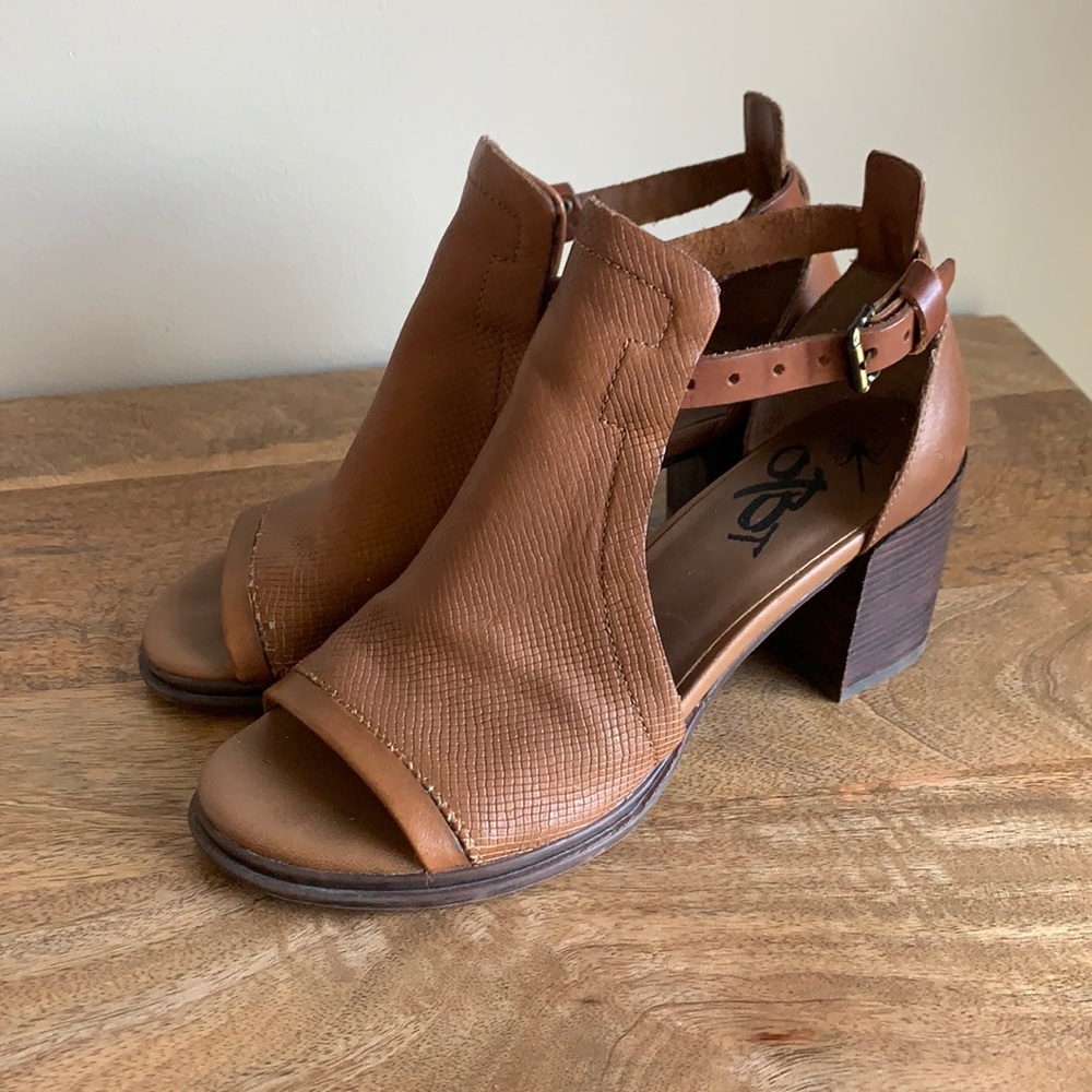 OTBT heels